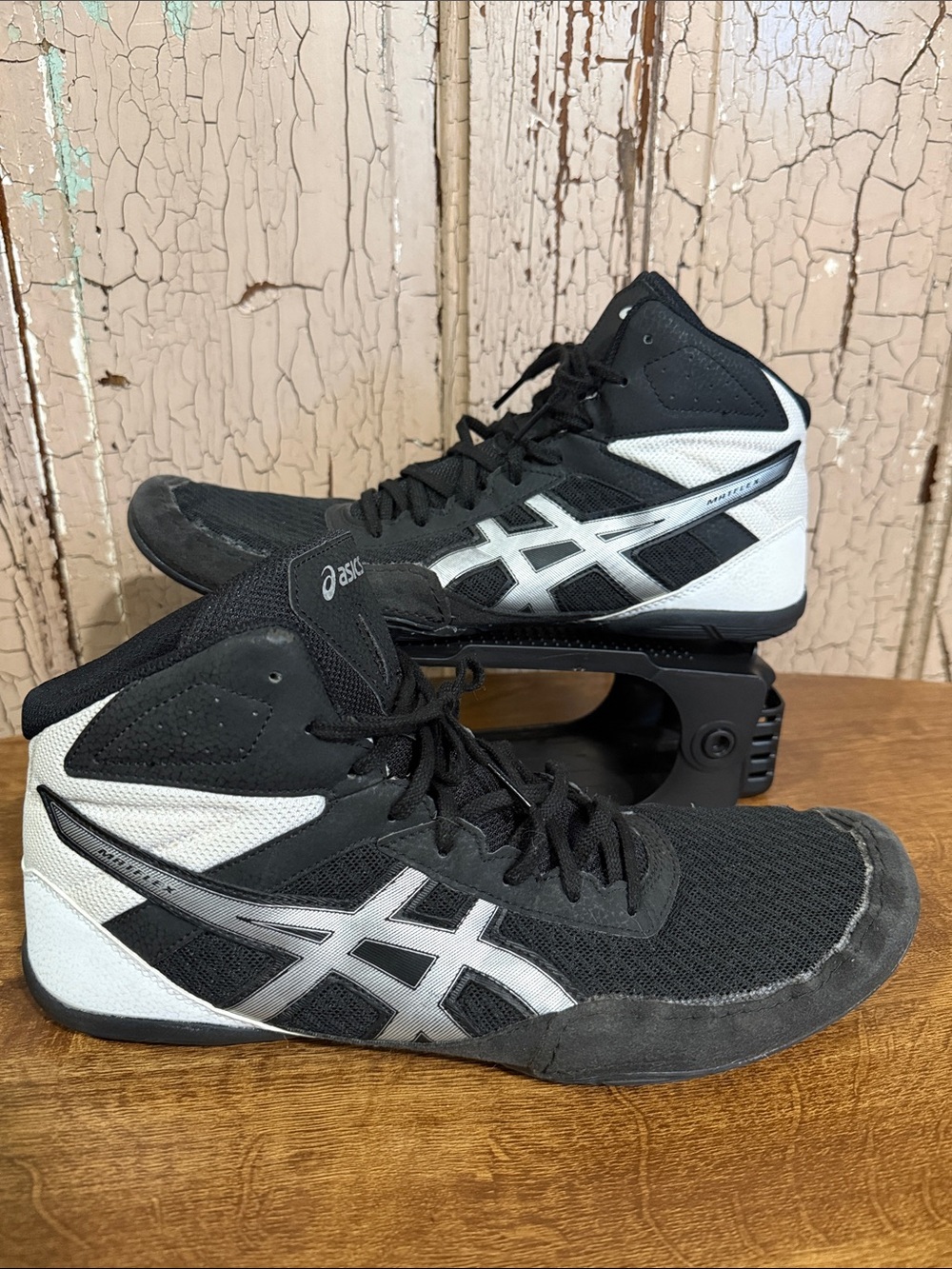 ASICS Matflex Men’s 13 Black White Wrestling Shoes High Top Grappling